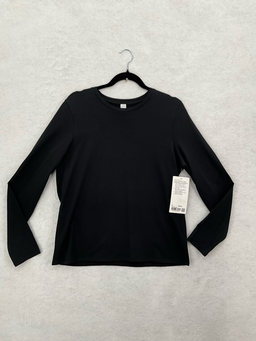 NWT Lululemon Organic Cotton Crewneck Long-Sleeve Shirt
Black Medium